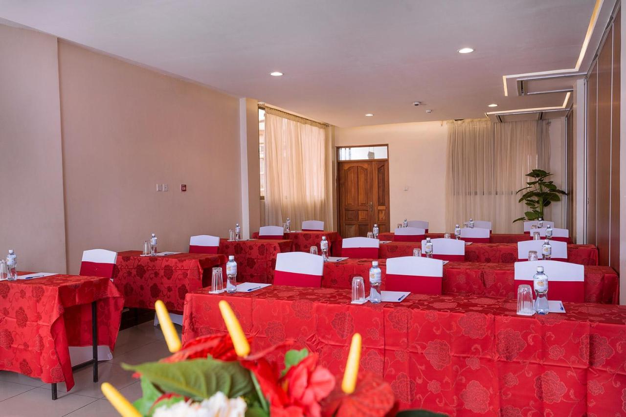 Hotel Central Park & Conference Centre Nairobi Exterior photo